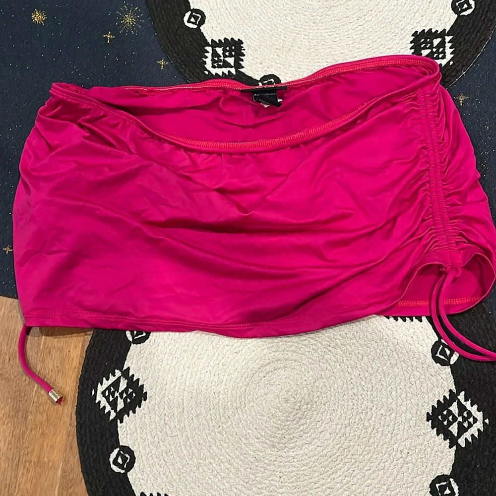 Top - Picture 1 of 3